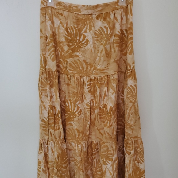 Lulus Veranda Vibes Beige Tropical Print Tiered Maxi Skirt Size XL - Picture 2 of 10